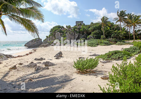 Turtle Beach les ruines de Tulum le site d'une civilisation Maya Maya précolombienne fortifiée Yucatán, Quintana Roo, Mexique Banque D'Images