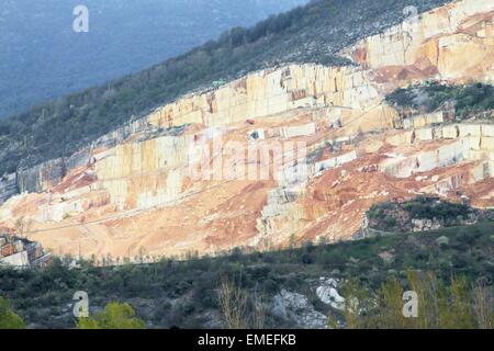 Dans les carrières de marbre de Botticino, dans le nord de l'Italie Banque D'Images