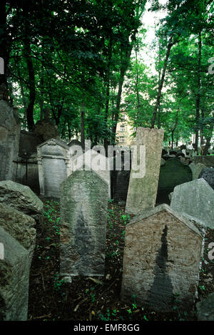 République tchèque, Prague, Josefov, ancien cimetière juif Banque D'Images