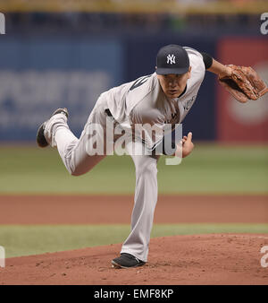 Saint Petersburg, Florida, USA. 18 avr, 2015. Masahiro Tanaka (Yankees) MLB : Masahiro Tanaka de l'emplacements des Yankees de New York en ligue majeure de baseball pendant les match contre les Rays de Tampa Bay au Tropicana Field de St. Petersburg, Florida, United States . © AFLO/Alamy Live News Banque D'Images