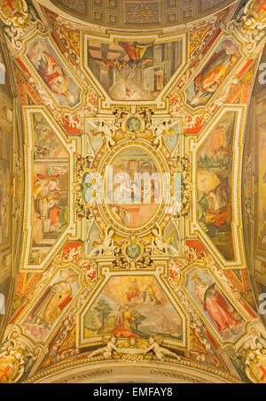 Rome - le plafond par fresoc G. B. Ricci (1585) à l'église Chiesa di San Agostino et chapelle de st. Nicolas de Tolentino. Banque D'Images