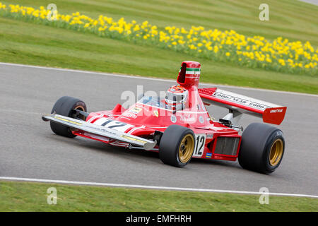 Ex-Niki Lauda 1975 Ferrari 312T '-airbox', avec chauffeur Richard Mille, 2015 73e réunion des membres de Goodwood, Sussex, UK. Banque D'Images