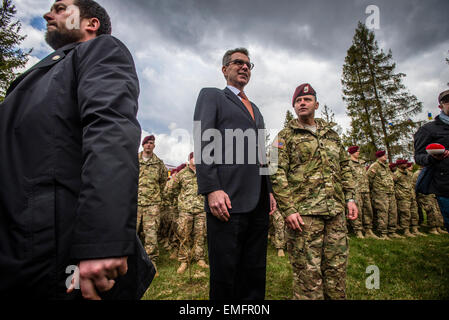 Lviv, Ukraine. Apr 20, 2015. Geoffrey R. Pyatt, l'Ambassadeur des États-Unis à l'Ukraine, au cours de la cérémonie d'ouverture de l'Ukrainien-nous exercer sans peur au gardien de la paix internationale et la sécurité, l'viv, la région de Lviv, Ukraine. © Photo de Oleksandr Rupeta/Alamy Live News Crédit : Oleksandr Rupeta/Alamy Live News Banque D'Images