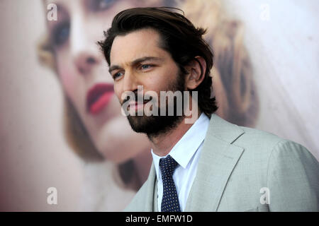 Michiel Huisman assister à 'l'âge d'Adaline' premiere dans l'AMC Loews Lincoln Square 13 theatre le 19 avril 2015 à New York City/photo alliance Banque D'Images