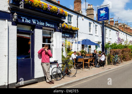 Le White Swan Public House, Old Palace Lane, Richmond, Londres Banque D'Images