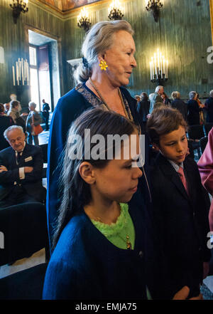 Turin, Italie. Apr 21, 2015. Italie Piémont Turin Palais Royal ouverture de la 'l'ostension de lieux dans les siècles'Maria Gabriella di Savoia. Credit : Realy Easy Star/Alamy Live News Banque D'Images