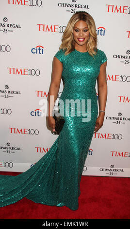 New York, New York, USA. Apr 21, 2015. LAVERNE COX assiste à l'époque 100 question Gala des 100 personnes les plus influentes dans le monde tenue à Frederick P. Rose Hall au Jazz at Lincoln Center. Credit : Nancy Kaszerman ZUMAPRESS.com/Alamy/Live News Banque D'Images