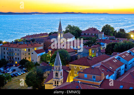 Zadar historique soirée skyline view, Dalmatie, Croatie Banque D'Images