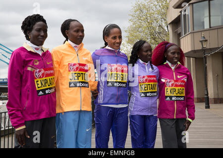 Edna Kiplagat, Priscah Jeptoo,Aselefech Mergia,Mary Keitany et Florence Kiplagat assister au 35e Marathon de Londres Virgin Money Femmes élite photocall Banque D'Images