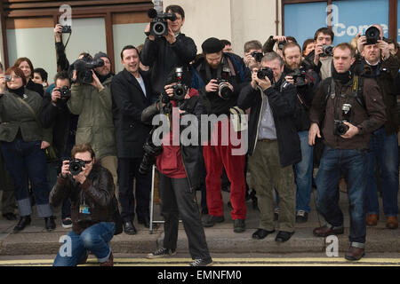 Manifester devant les photographes de New Scotland Yard à Londres plus de nouvelle législation anti terror Banque D'Images