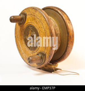 Meubles anciens en fly fishing reel Banque D'Images