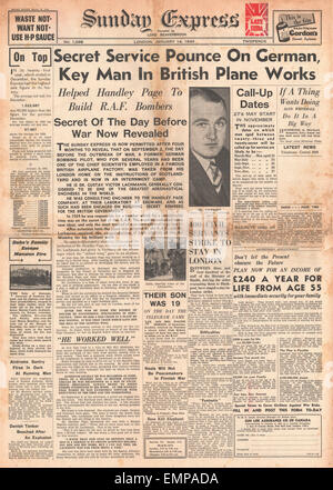 1940 front page Sunday Express Service Secret Handley Page Arrestation Médecin travailleur Gustav Lachmann Banque D'Images