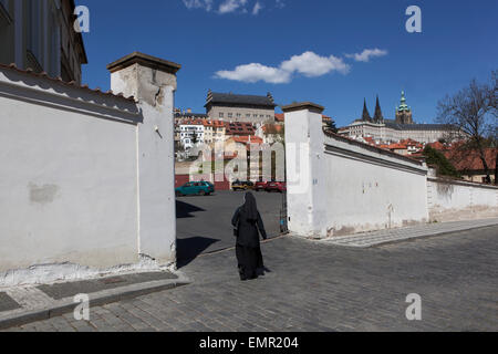 Hradcany, nonne, un panorama du château de Prague depuis la rue Vlasska Mala Strana Prague République tchèque Banque D'Images