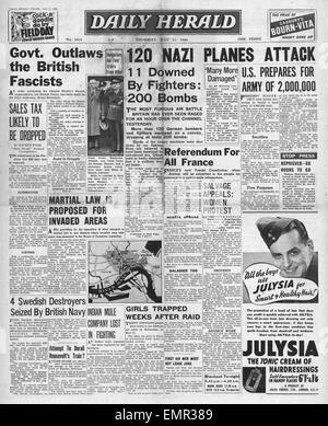 1940 front page Daily Herald commence la bataille d'Angleterre Banque D'Images