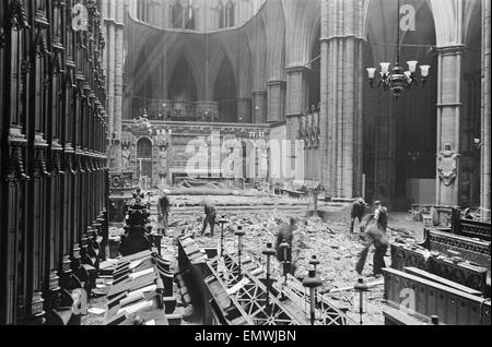 Dommages causés par les bombes à l'intérieur de l'abbaye de Westminster. Le 13 mai 1941. Banque D'Images