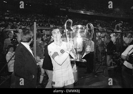 30-04-2023: Sport: Ajax v PSV KNVB Beker finale ROTTERDAM, NETHERLANDS -  APRIL 30: trofee de dennenappel during the match KNVB Cup Final AFC Ajax  and Stock Photo - Alamy