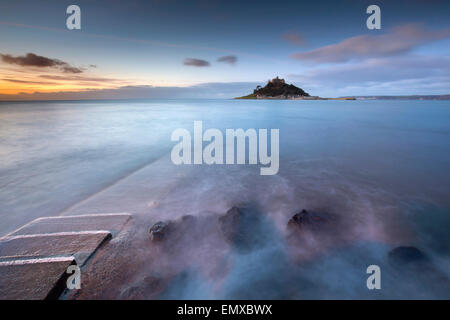 St Michael's Mount Dawn de Marazion, Cornwall, UK Banque D'Images