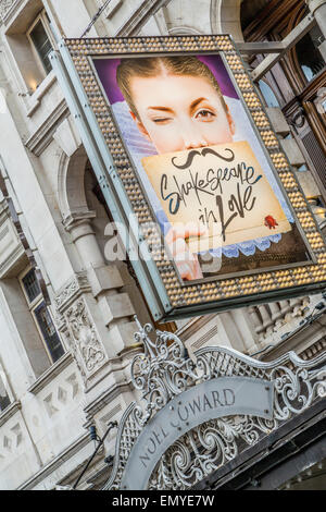 La Noel Coward Theatre St Martin's Lane London Banque D'Images