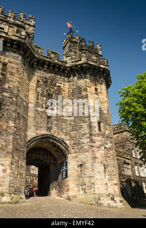 Royaume-uni, Angleterre, dans le Lancashire, Lancaster, parc du château, Château de Lancaster, Jean de Gand gate en prison Banque D'Images