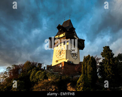 Tour de l'horloge Uhrthurm sur Schlossberg fort (Graz, Autriche) Banque D'Images