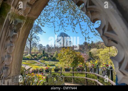 La Dingle at Quarry Park au printemps. Shrewsbury. Le Shropshire. UK Banque D'Images