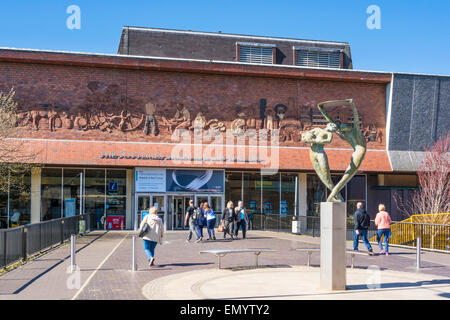 Potteries Museum and Art Gallery, Hanley, Stoke on Trent, Staffordshire, England, GB, le Royaume-Uni, l'Union européenne, de l'Europe Banque D'Images