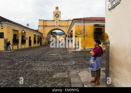 Street à Antigua, Guatemala Banque D'Images