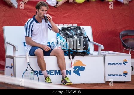 22 avril 2015 : Daniel GIMENO TRAVER-ESP à la fin du match à la Tournoi ATP BRD Nastase au Trophée Tiriac BNR Arenas, Roumanie ROU. Catalin Soare/www.sportaction.ro Banque D'Images