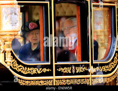 Singapour Visite d'Etat en Grande-Bretagne, du président Tony Tan Keng Yam comprend : la reine Elizabeth II, Tony Tan Où : London, Royaume-Uni Quand : 21 Oct 2014 Banque D'Images