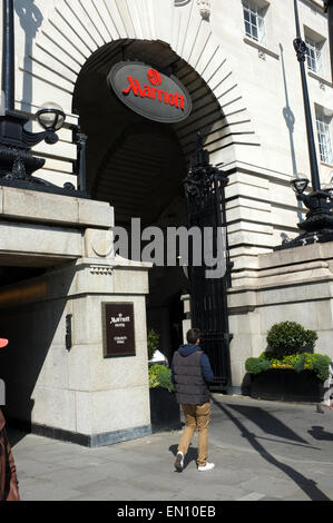 London Marriott Hotel County Hall en complexe dans westminster bridge london uk avril 2015 Banque D'Images