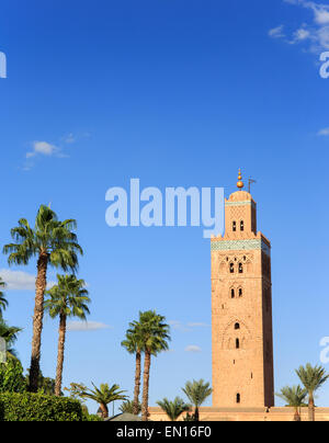 Minaret de la mosquée Koutoubia à Marrakech, ville du Maroc. Banque D'Images