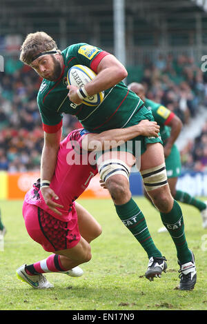 Leicester, Royaume-Uni. Apr 25, 2015. Aviva Premiership. Leicester Tigers contre London Welsh. Geoff Parling (Leicester) en action. Credit : Action Plus Sport/Alamy Live News Banque D'Images