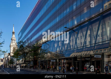 Un nouveau changement Shopping Centre, Londres, Angleterre Banque D'Images