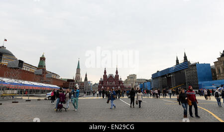 Moscou. Apr 26, 2015. Photo prise le 26 avril 2015 montre la place Rouge à Moscou, en Russie, en avant de la parade de la Victoire pour commémorer le 70e anniversaire de la Seconde Guerre mondiale (WWII) le 9 mai. © Jia Yuchen/Xinhua/Alamy Live News Banque D'Images