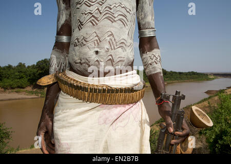 La tribu Karo en Ethiopie Banque D'Images