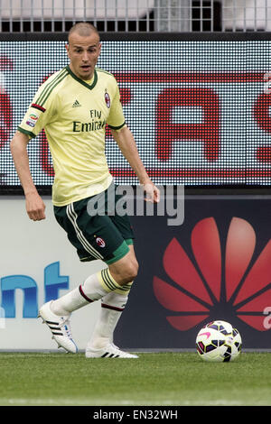 Udine, Italie. Apr 25, 2015. Luca Antonelli (Milan) Football/soccer : Italien 'Serie' une correspondance entre l'Udinese 2-1 AC Milan au Stadio Friuli à Udine, Italie . © Enrico Calderoni/AFLO SPORT/Alamy Live News Banque D'Images