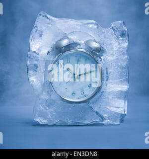 Réveil dans un bloc de glace Banque D'Images