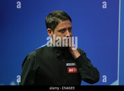 Sheffield, Royaume-Uni. 23 Juin, 2014. Matthew Stevens (Wal) perdu de Ronnie O'Sullivan au 2ème tour du Betfred World Snooker Championship. © Michael Cullen/ZUMA/Alamy Fil Live News Banque D'Images