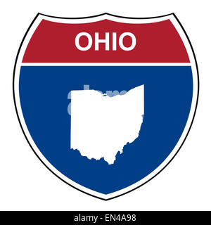 Américain de l'Ohio Interstate highway road shield isolé sur un fond blanc. Banque D'Images