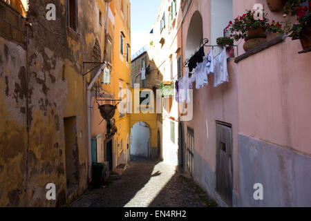 L'île de Procida, à une heure de bateau de Naples Banque D'Images