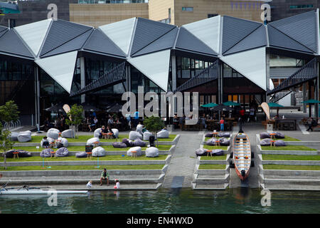 Te Wharewaka, Frank Kitts Lagoon, Wellington, Île du Nord, Nouvelle-Zélande Banque D'Images