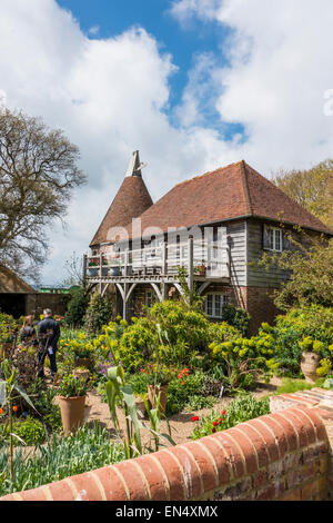 The Maltings Sarah Raven Hill Perche Jardin Brightling Sussex Banque D'Images