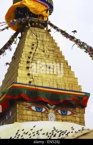 Holly stupa Boudhanath à Katmandou. Le Népal Banque D'Images