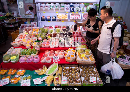 Marché alimentaire à Tokyo Banque D'Images