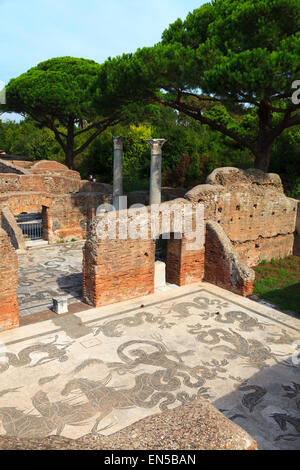 Mosaic à Terme di Nettuno à l'ancien port romain d'Ostie ruine ville près de Rome Banque D'Images