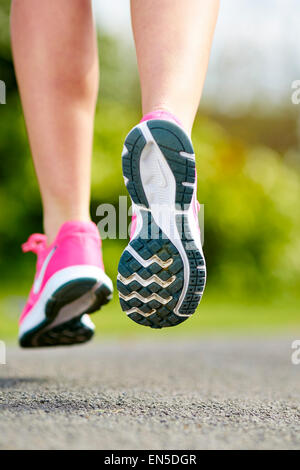 Close up de coureurs pieds Banque D'Images