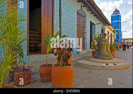 Vue horizontale de l'Iglesia Parroquial Mayor à Sancti Spiritus, Cuba Banque D'Images