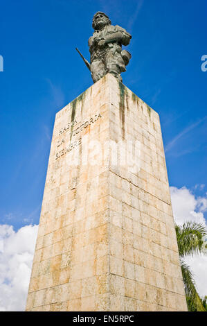 Vue verticale du Mausoleo Che Guevara à Santa Clara. Banque D'Images