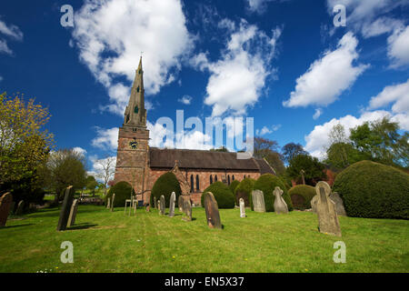 L'église St Benoît Biscop Wombourne South Staffordshire England UK Banque D'Images