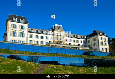 Siège du Comité international de la Croix-Rouge (CICR) avec le centre de conférences Humanitarium, Genève, Suisse Banque D'Images